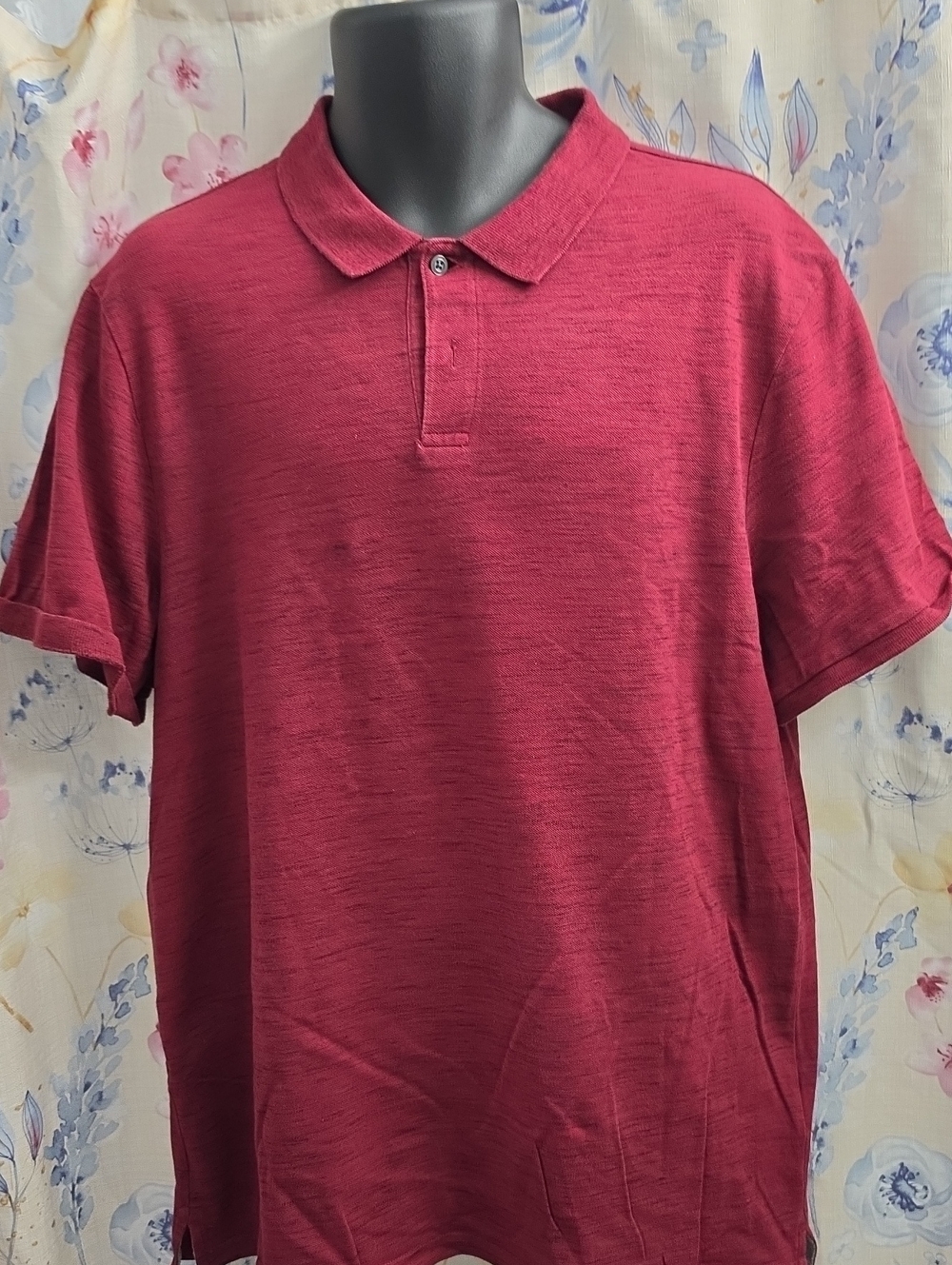 Old Navy Men's Burgundy Short-Sleeve Polo